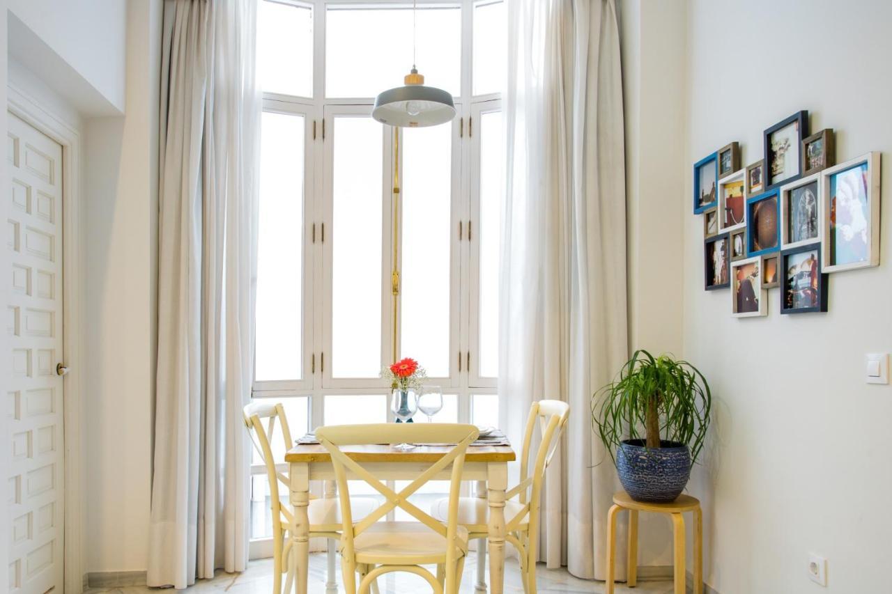 סביליה Magico Apartamento En Casa Palacio Del Siglo XVII מראה חיצוני תמונה